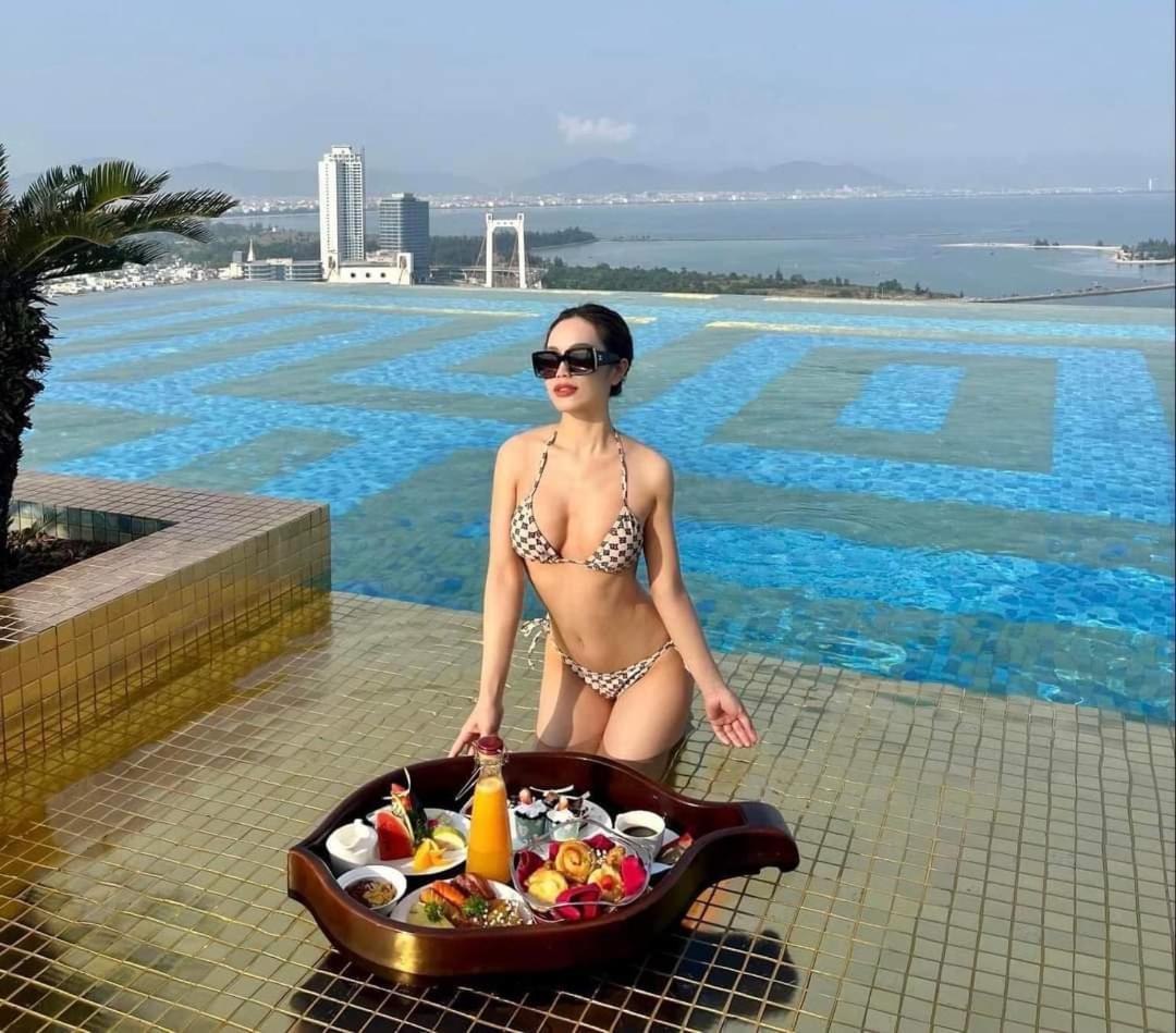 Golden Apartment With Sea View Da Nang Exterior photo